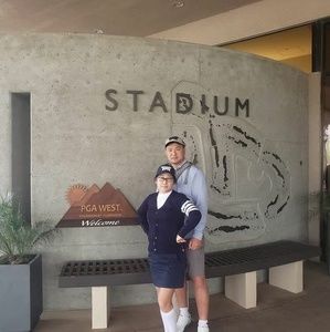 Meet your Posher, Moon